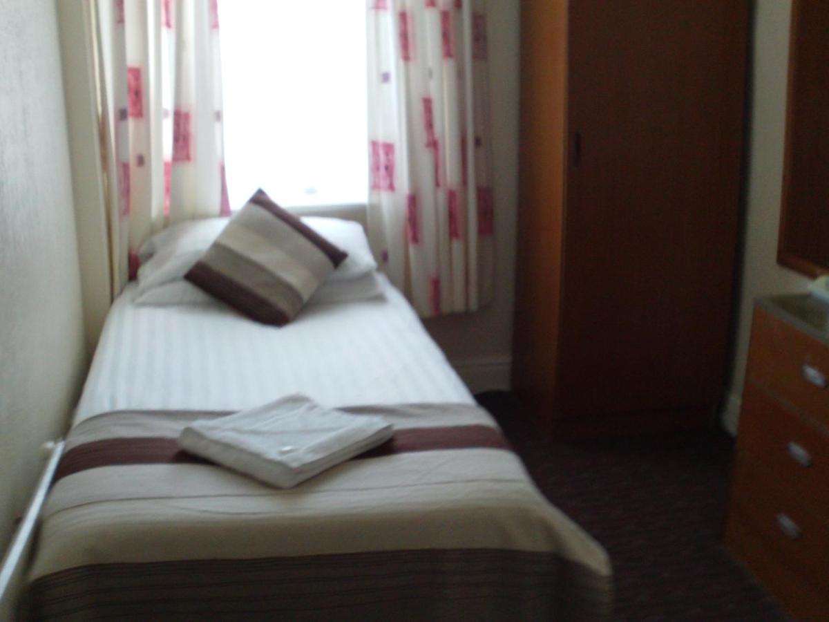 The Albert Hotel Near Winter Gardens Blackpool Exteriör bild